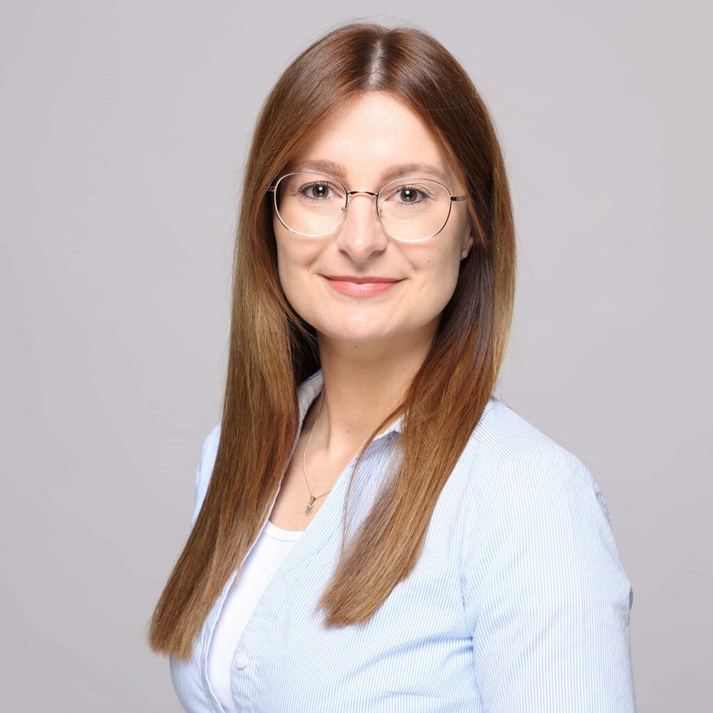 Julia Völlings, Mitarbeiterin bei EXPERTS & TALENTS Duisburg